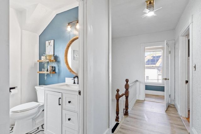 10 Lake View Pl, Lynn, MA 01904