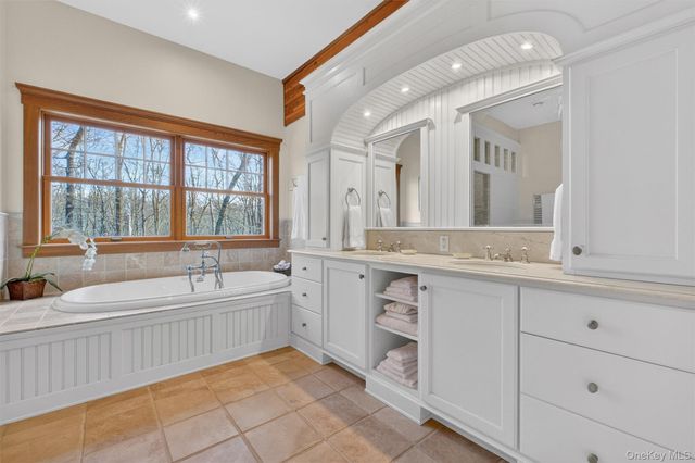 1-3 Saddle Brook Rd, North Salem, NY 10560