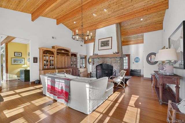 1-3 Saddle Brook Rd, North Salem, NY 10560