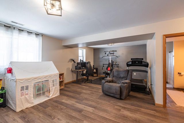 1004 Remington DRIVE, Holmen, WI 54636