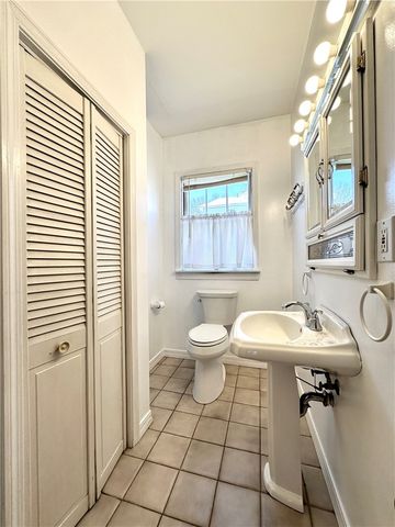 44 Bellevue Avenue, Pawtucket, RI 02861