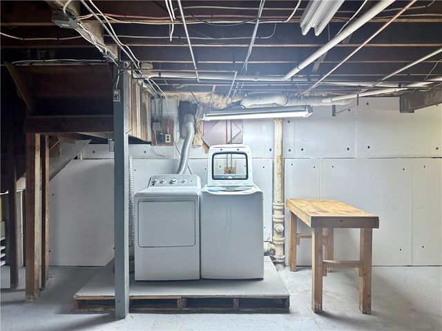 44 Bellevue Avenue, Pawtucket, RI 02861