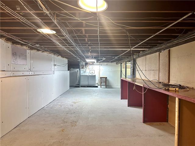 44 Bellevue Avenue, Pawtucket, RI 02861