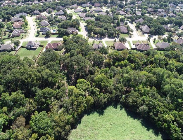 2101 Clear Creek Drive, Weatherford, TX 76087