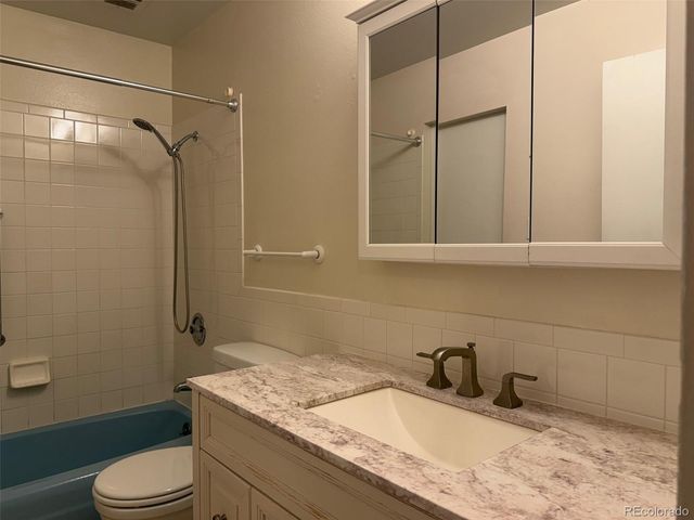 745 S Alton Way 6D, Denver, CO 80247