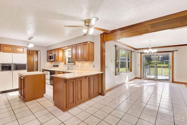 2773 Grosvenor Drive, Colerain Twp, OH 45251