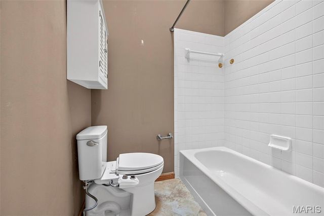 2641 Saint Vincent Avenue, St Louis, MO 63104