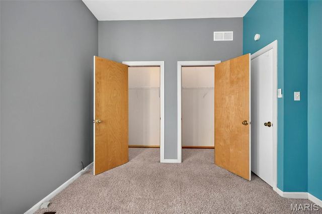 2641 Saint Vincent Avenue, St Louis, MO 63104