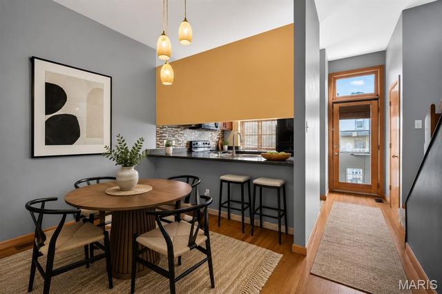 2641 Saint Vincent Avenue, St Louis, MO 63104