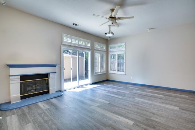 864 Grafton St, Manteca, CA 95337