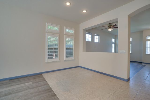 864 Grafton St, Manteca, CA 95337