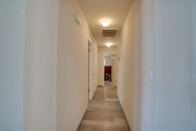 864 Grafton St, Manteca, CA 95337