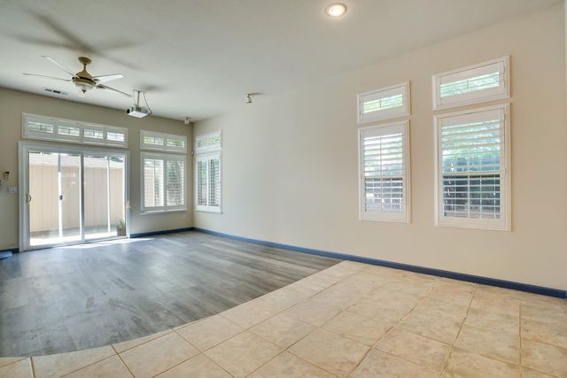864 Grafton St, Manteca, CA 95337