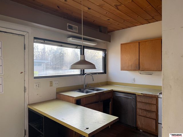 431 S 40th Street, Lincoln, NE 68510