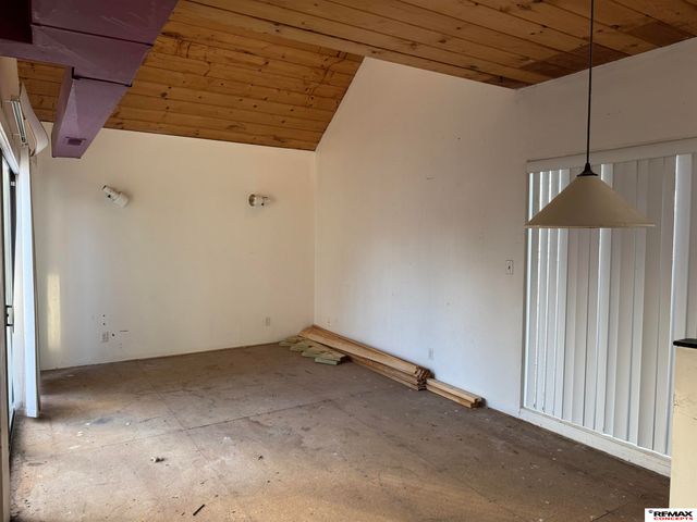 431 S 40th Street, Lincoln, NE 68510