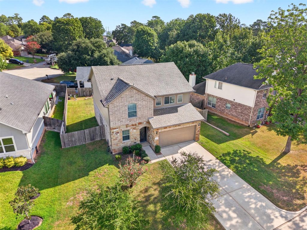 13238 Enchanted Way Drive, Montgomery, TX 77356