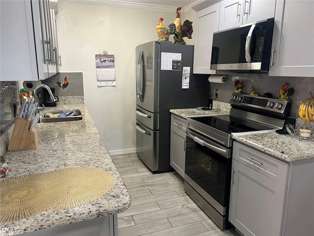 1315 POPPY AVENUE, Orlando, FL 32811