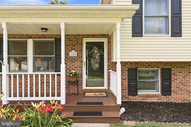 100 TINOAK DR, Stephens City, VA 22655
