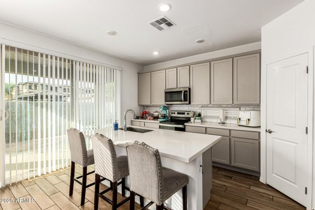 1020 S 151ST Lane, Goodyear, AZ 85338