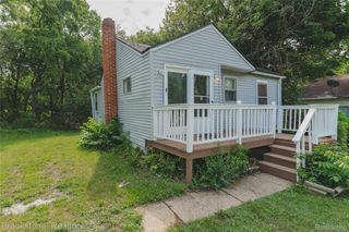 62 Court Street, Pontiac, MI 48342