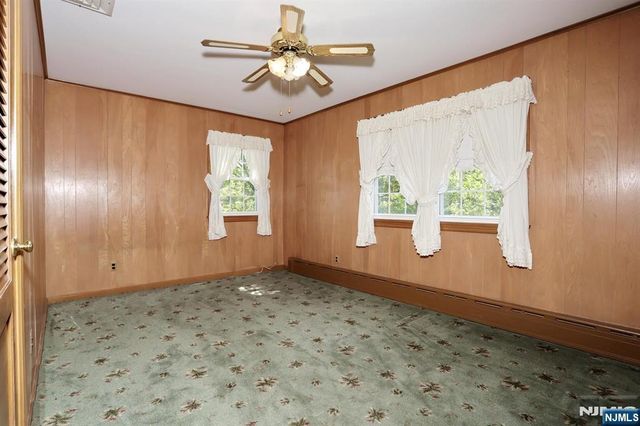 200 Watchung Drive, Hawthorne, NJ 07506