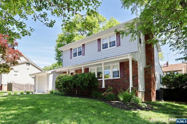 200 Watchung Drive, Hawthorne, NJ 07506