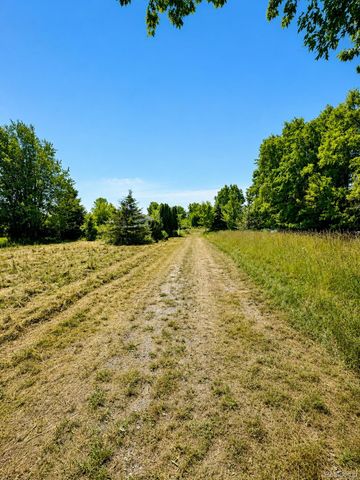5454 Hopkins Road, Genesee Charter Township, MI 48506