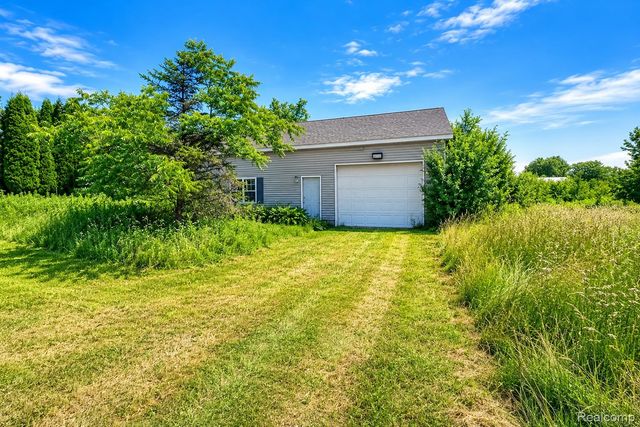 5454 Hopkins Road, Genesee Charter Township, MI 48506