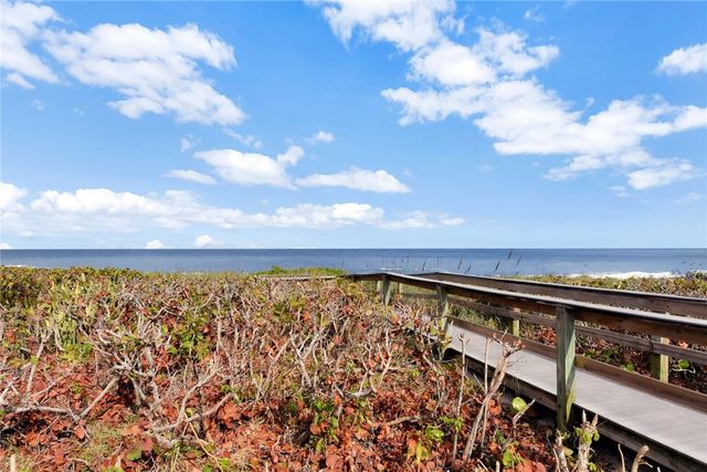 300 Harbour Drive 306A, Vero Beach, FL 32963