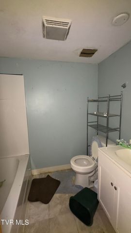 380 Cedar Point Road, Johnson City, TN 37615