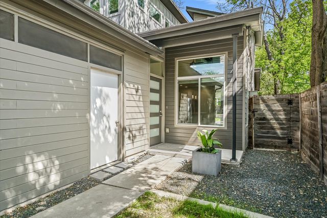 1006 Payne Ave B, Austin, TX 78757