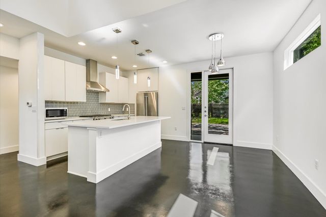 1006 Payne Ave B, Austin, TX 78757