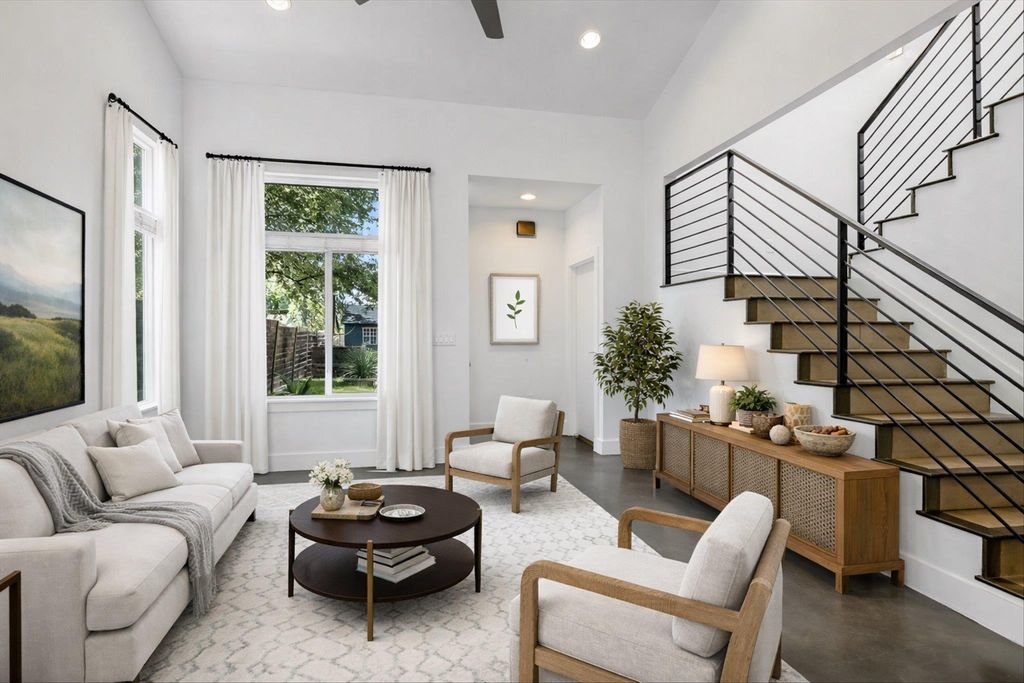 1006 Payne Ave B, Austin, TX 78757