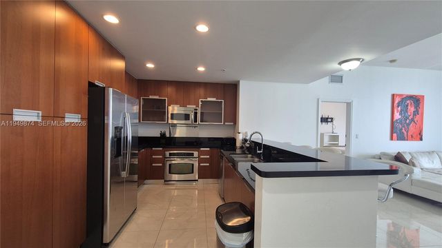 7901 Hispanola Ave 2003, North Bay Village, FL 33141