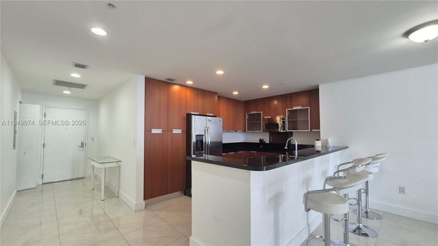 7901 Hispanola Ave 2003, North Bay Village, FL 33141