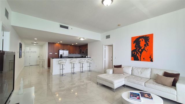 7901 Hispanola Ave 2003, North Bay Village, FL 33141