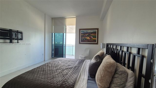 7901 Hispanola Ave 2003, North Bay Village, FL 33141