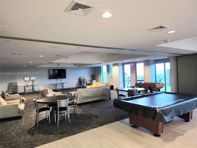 7901 Hispanola Ave 2003, North Bay Village, FL 33141