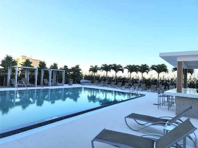 7901 Hispanola Ave 2003, North Bay Village, FL 33141