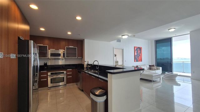 7901 Hispanola Ave 2003, North Bay Village, FL 33141