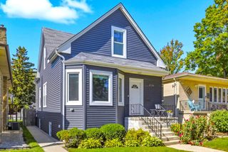 3756 N NEWCASTLE Avenue, Chicago, IL 60634