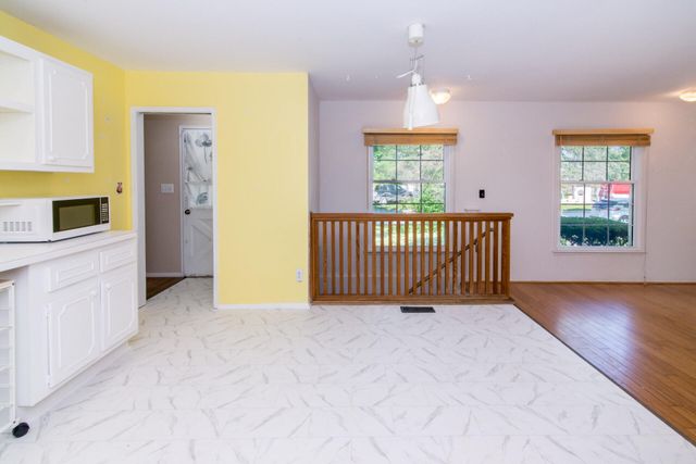 2432 Nixon Road, Ann Arbor, MI 48105