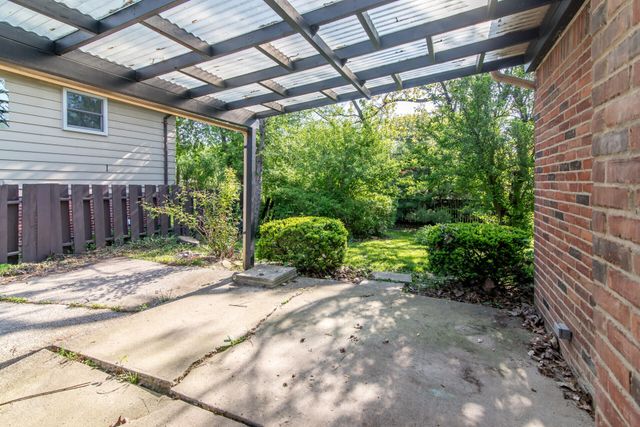 2432 Nixon Road, Ann Arbor, MI 48105