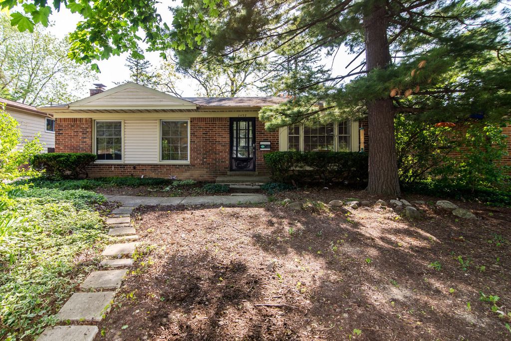 2432 Nixon Road, Ann Arbor, MI 48105