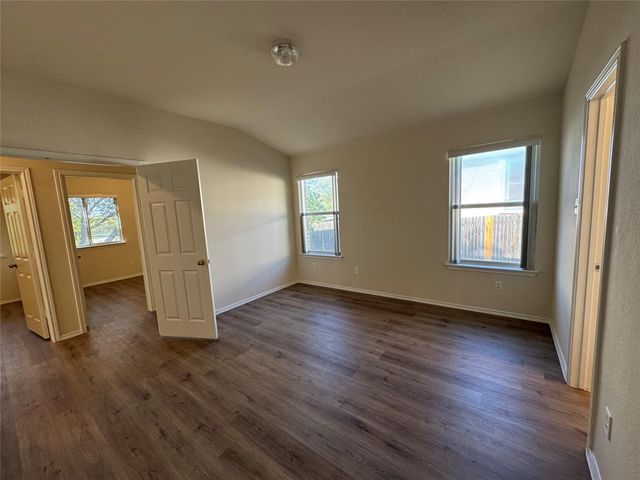 1124 Sundrop PL, Round Rock, TX 78665