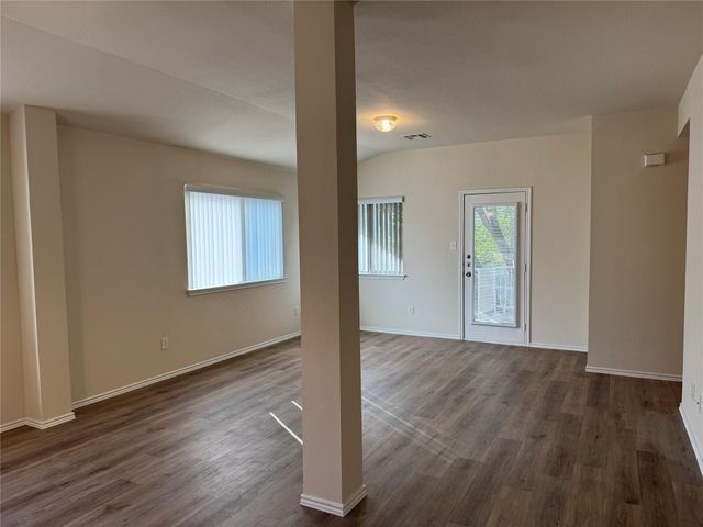 1124 Sundrop PL, Round Rock, TX 78665