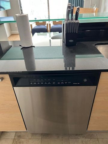 18683 Collins Ave 1706, Sunny Isles Beach, FL 33160