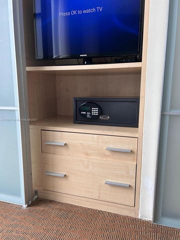 18683 Collins Ave 1706, Sunny Isles Beach, FL 33160