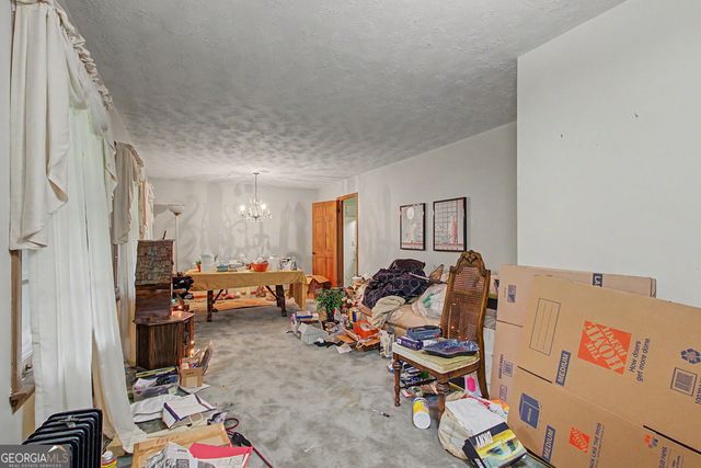2069 Forest Dr, Fayetteville, GA 30214