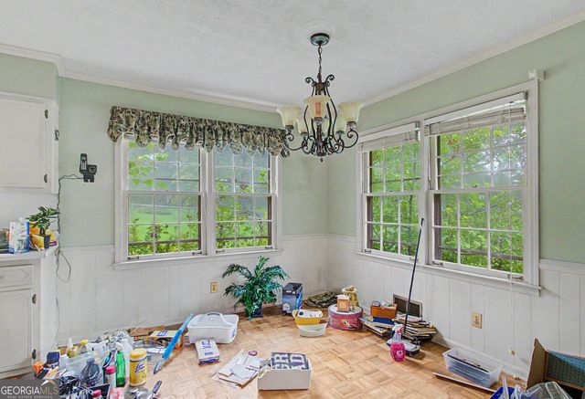 2069 Forest Dr, Fayetteville, GA 30214
